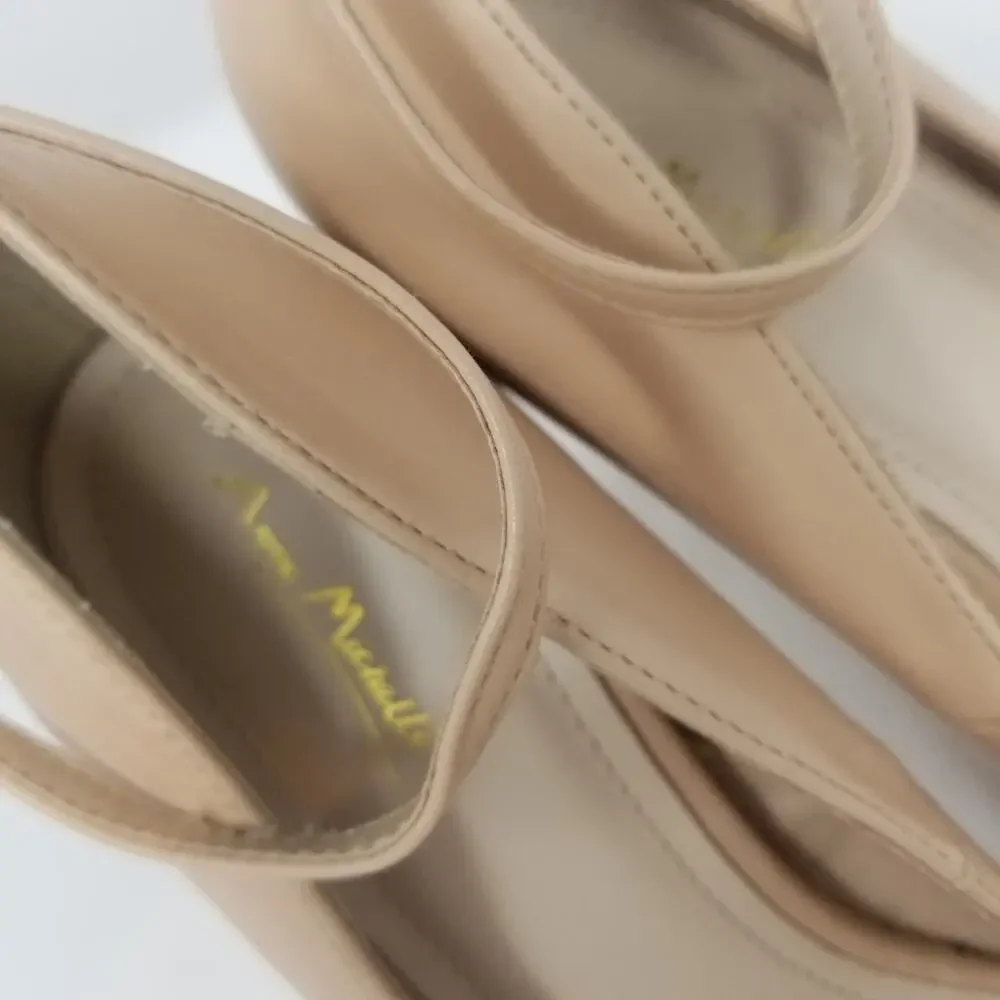 Anne‎ Michelle Tan Platform Stilettos Ankle Strap Heels Round Toe Size 10